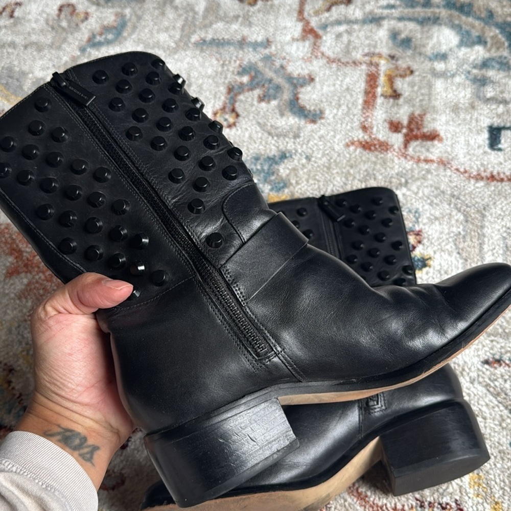 Michael Kors Bryan boots black leathered studded women’s size 5.5 - Picture 10 of 14